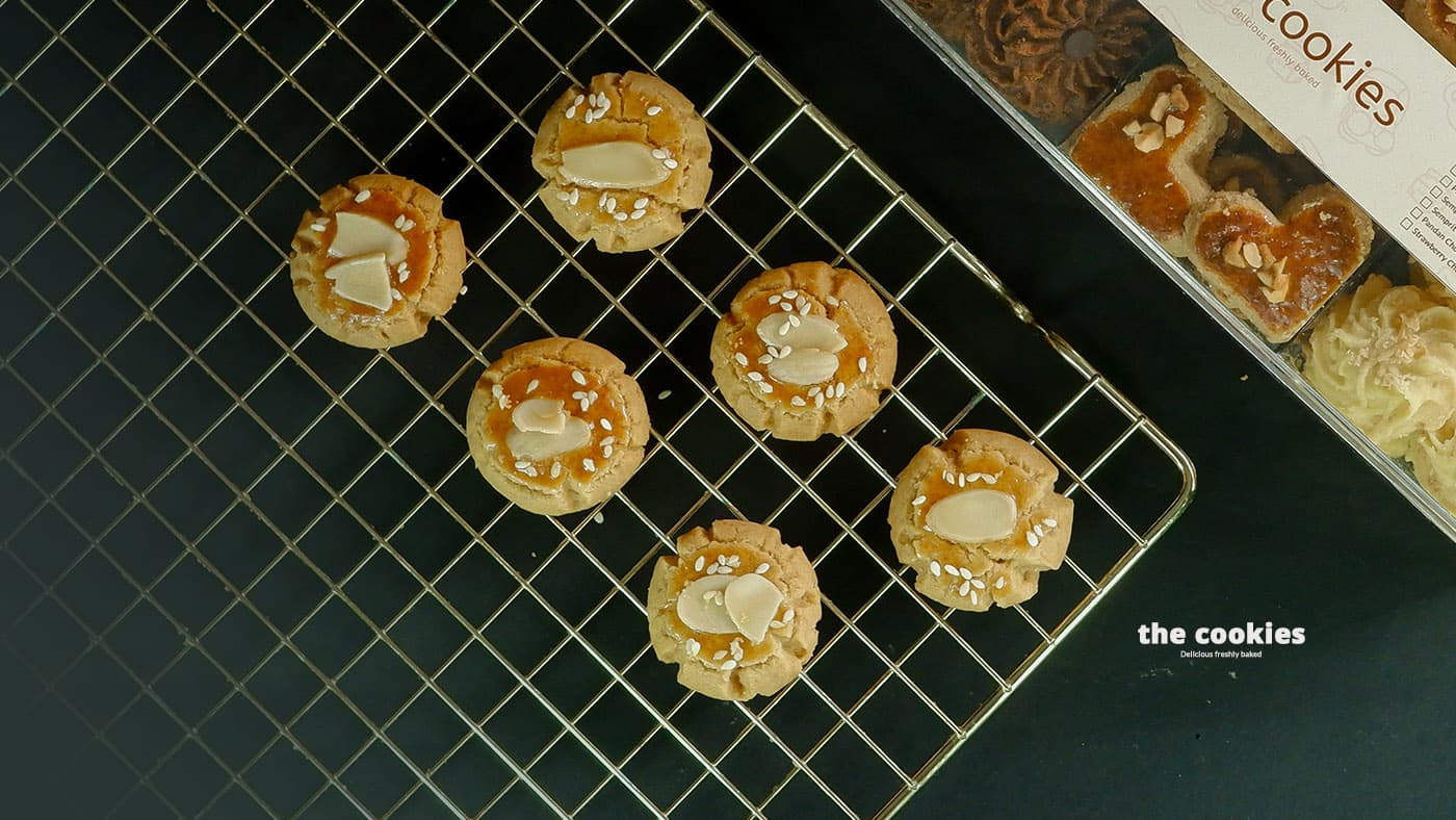 Wijen Almond Cookies
